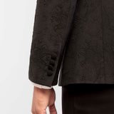 Traje "Black Legacy"