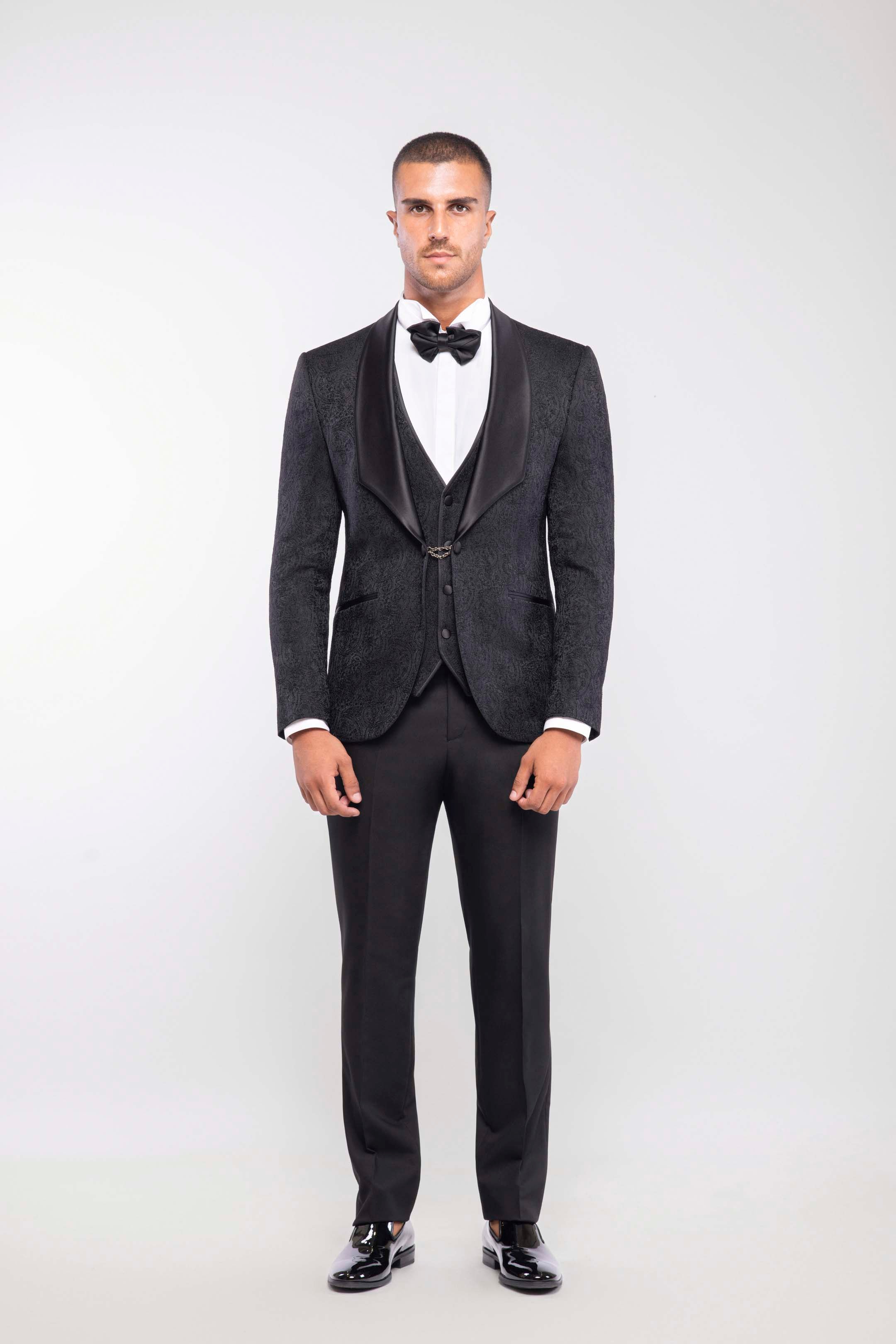 Traje "Baroque Eclipse"