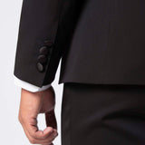  Esmoquin con solapa chal "Noir Allure"