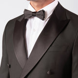 Traje cruzado "Black Statement"