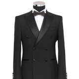Traje cruzado "Black Statement"