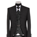 Traje con cuello mao "Black Enigma"